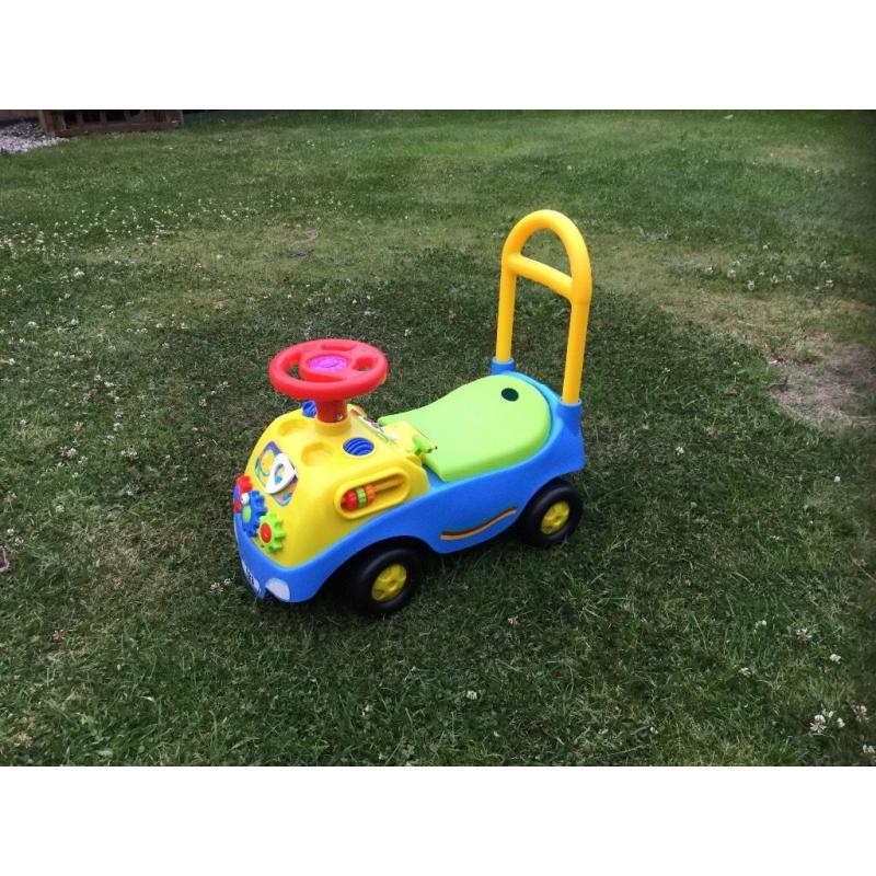 Push along car