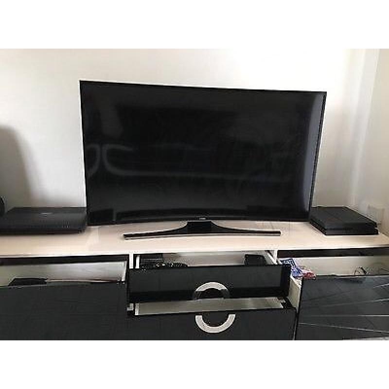 Modern tv unit,high gloss,black and white