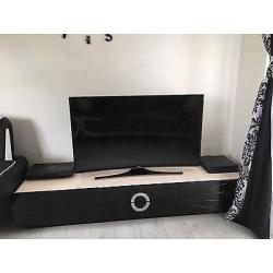 Modern tv unit,high gloss,black and white
