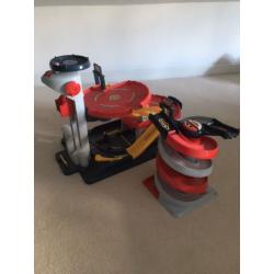 Early Learning Centre Big City Garage and spiral race ramp