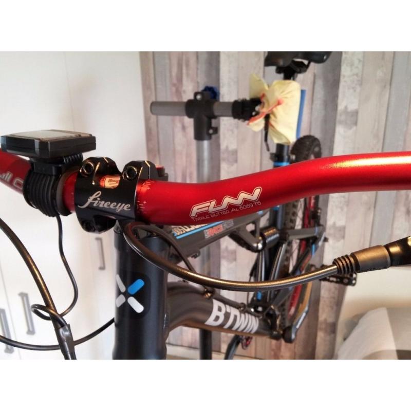 MTB Enduro / Freeride / Rock shox RLT 150mm / Btwin Rockrider Custom
