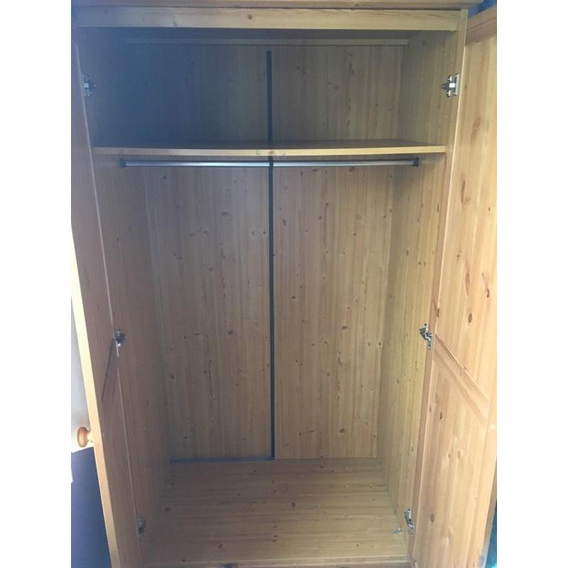 Wardrobe and chest of drawers