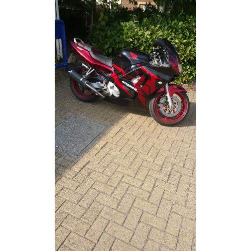 Honda CBR 600 F, Starts First Time