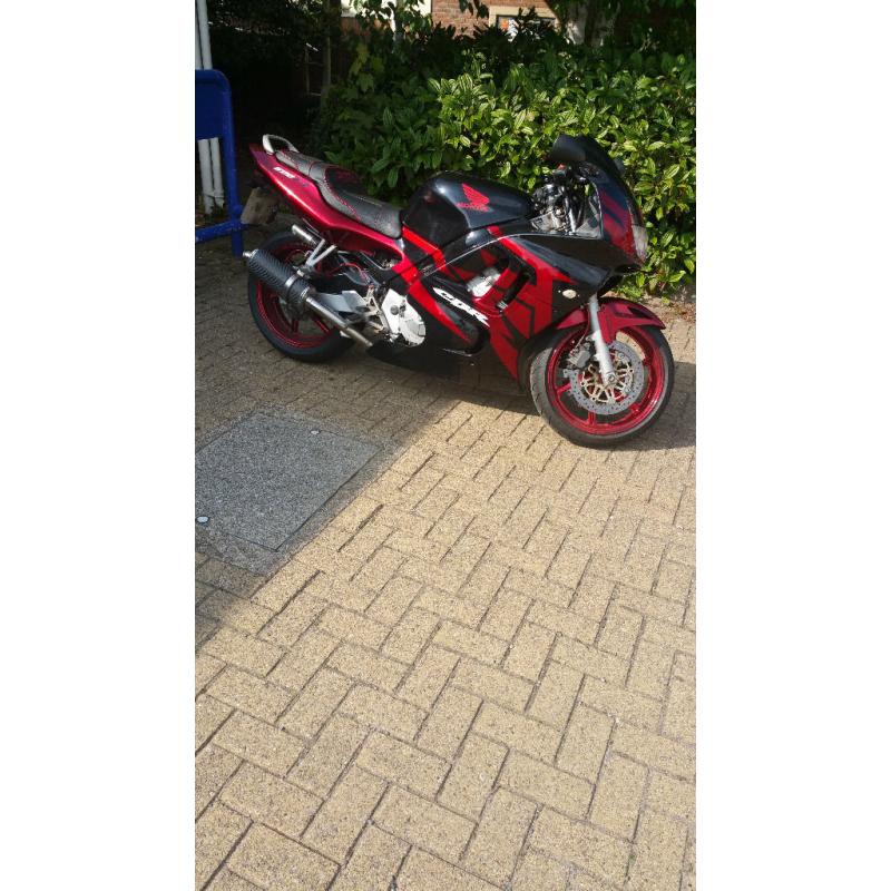 Honda CBR 600 F, Starts First Time