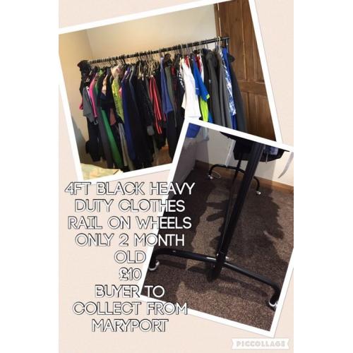 Heavy duty clothes rail
