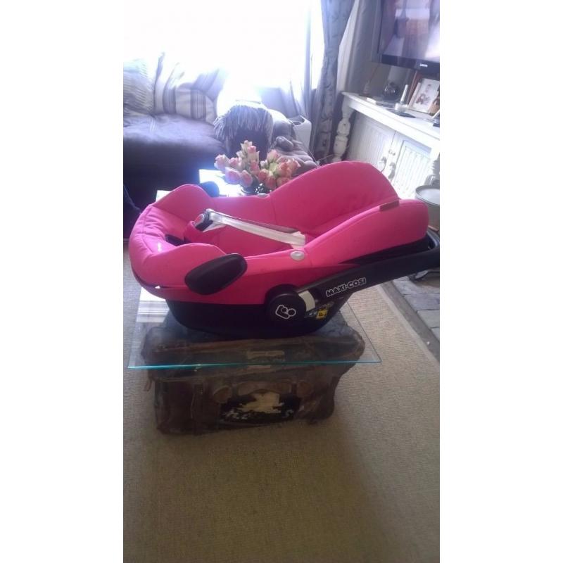 Maxi-Cosi Pebble Plus Car Seat
