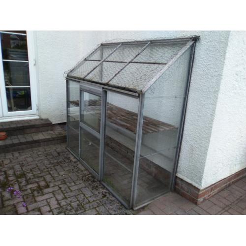 Europa Petite 2 Lean-to Greenhouse
