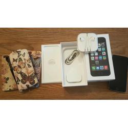 iPhone 5s 16gb - unlocked to EE
