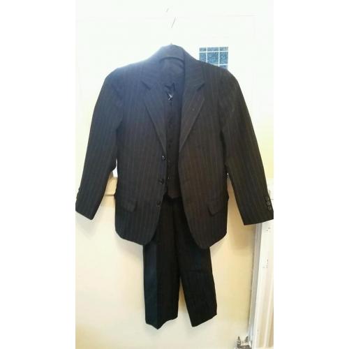 Boys suit