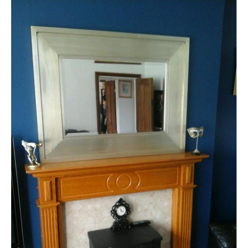 LARGE MODERN MIRROR