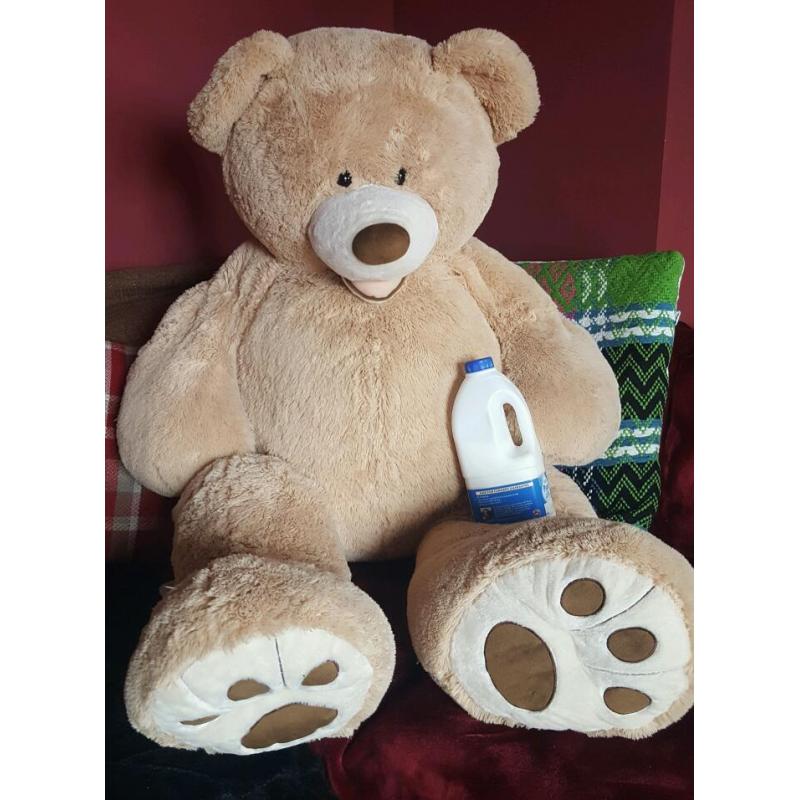 Giant Huge Teddy Bear