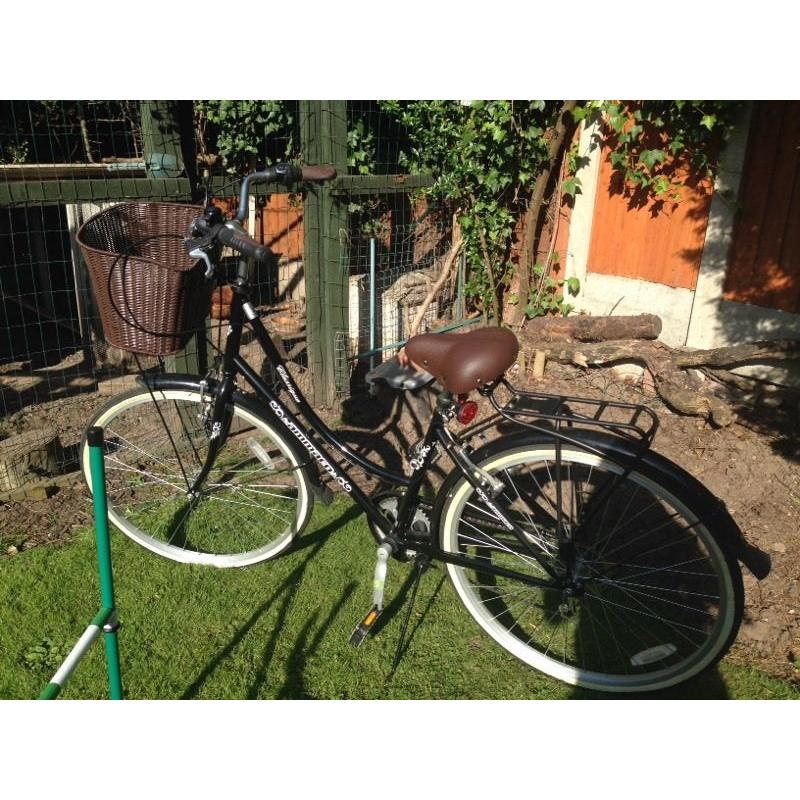 Dutch style Ammaco bike