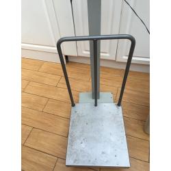 Heavy duty scale