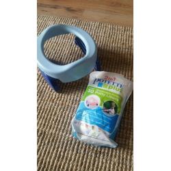 Travel potty with liners