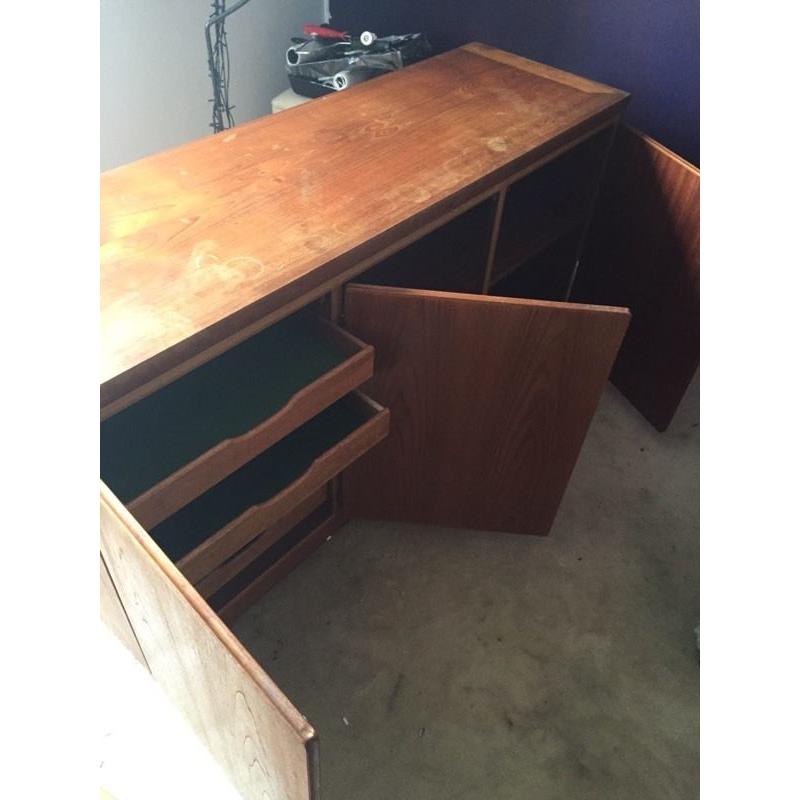 Sideboard