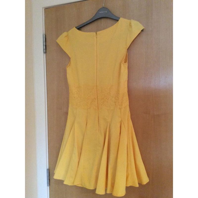 Alice in Wonderland style yellow dress