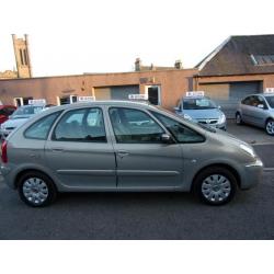 CITROEN XSARA PICASSO 1.6 excl 2006 Petrol Manual in Beige