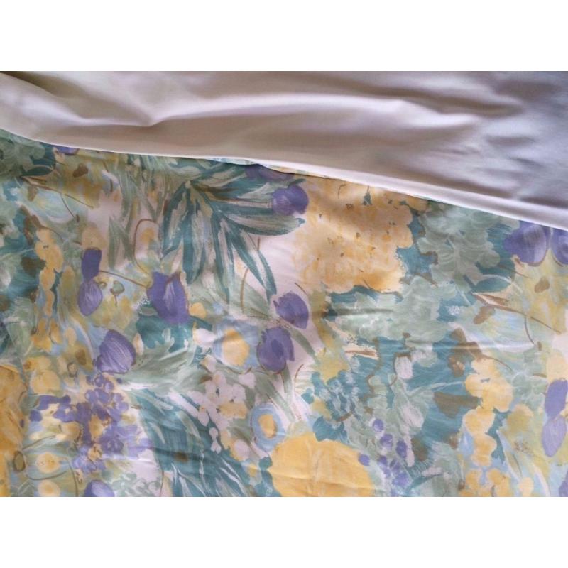 1 Pair of Fully-Lined Floral (Yellow/Pale Green/Pale Blue) Curtains + 1 Pair of Matching Tiebacks