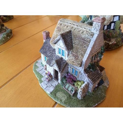 Selection of Lilliput Lane Cottages