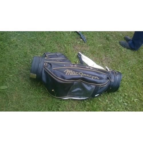 golf caddy with club