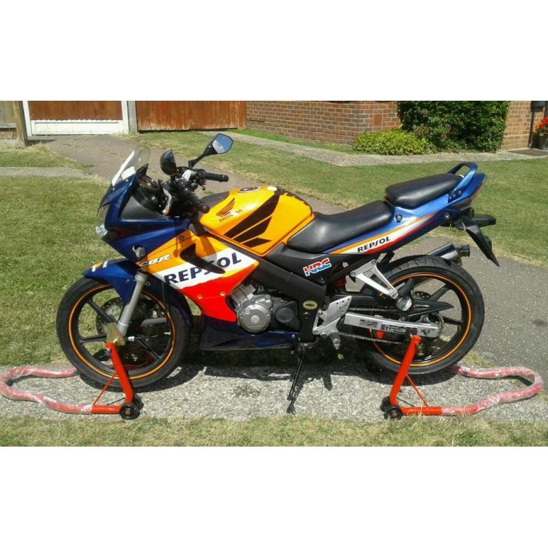 Honda cbr 125 Rs6