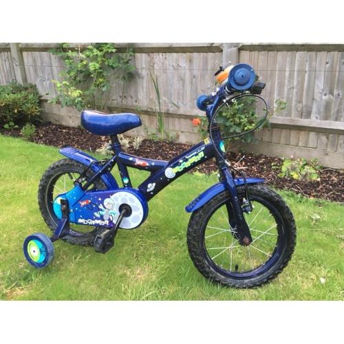 14 inch bike with stabilisers