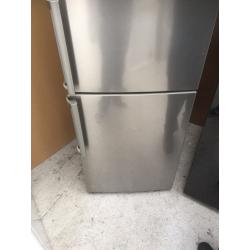 Fridge freezer