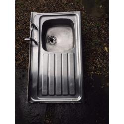 Stainless steel sink and drainer