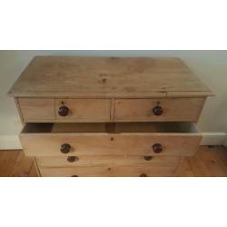 Stripped pine chest of drawers (free local delivery)
