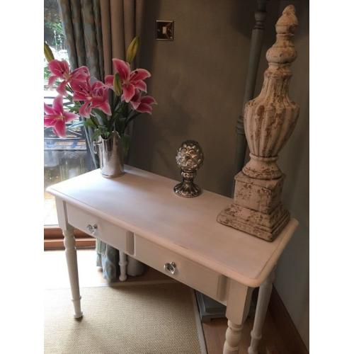 beautiful vintage white farmhouse console table
