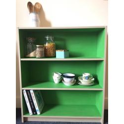 Shelves dining/kitchen