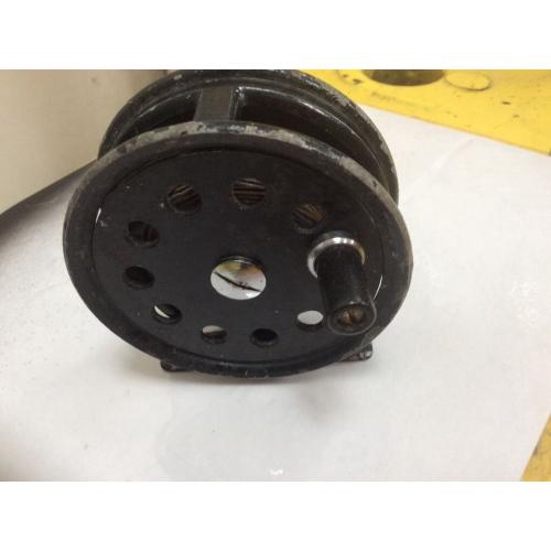 fly fishing reel