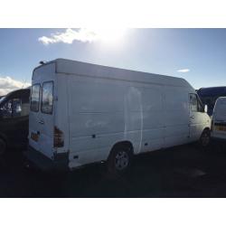 Mercedes Benz sprinter 311cdi spare parts breaking seat steering lock radiator gear selector