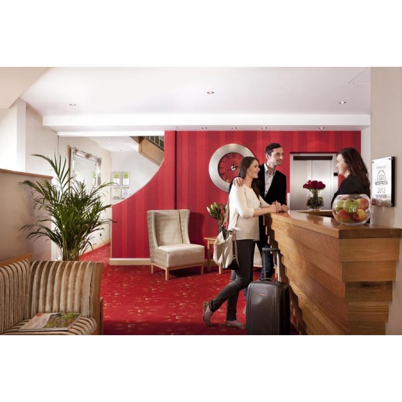 Experienced Housekeeper required for immediate start. Temporary/part-time contract.