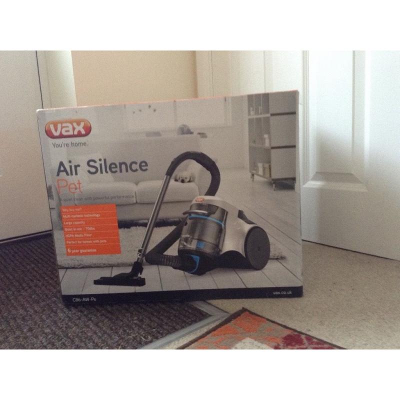 VAX AIR SILENCE PET VACUUM CLEANER .BRAND NEW STILL IN BOX .UNWANTED GIFT