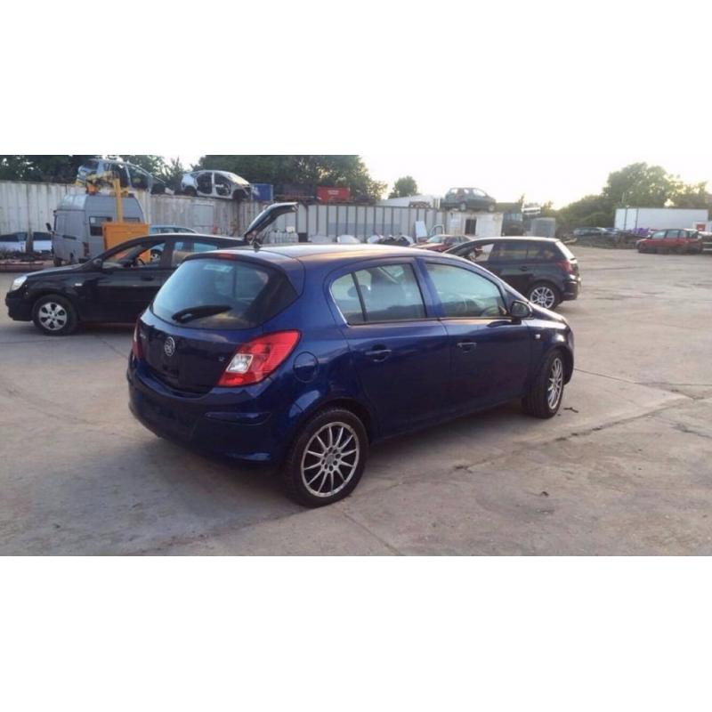 BREAKING VAUXHALL CORSA D - Vauxhall corsa car parts spares