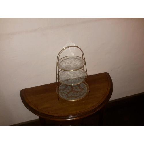 Retro cake stand