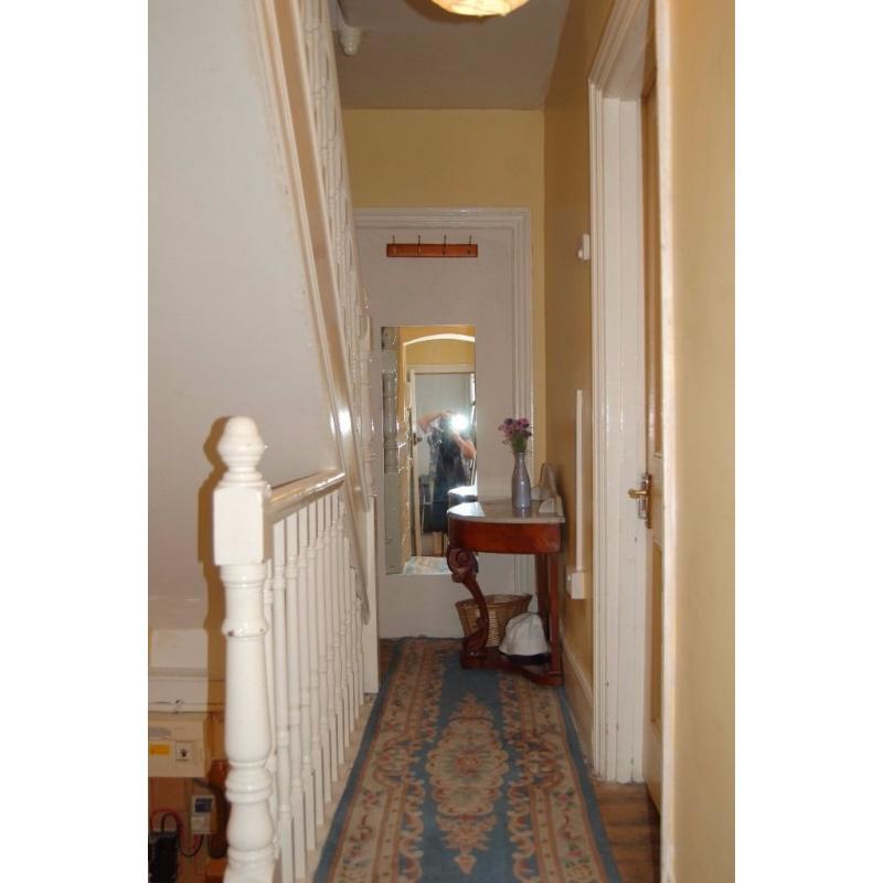 Double room in quiet clean house