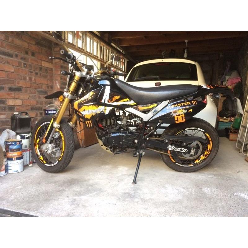 Pulse/Sinnis/Superbyke/Lexmoto Adrenaline 125