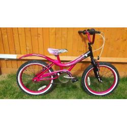 18" wheel girls bike - great style