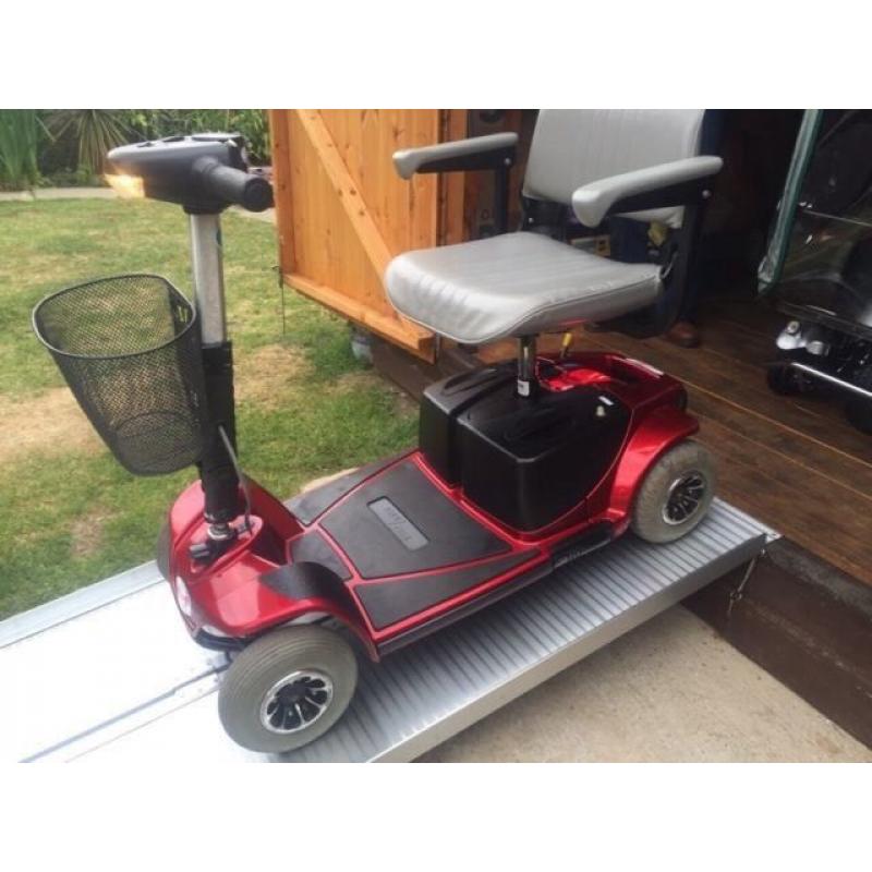 PICO 4 PLUS MOBILITY SCOOTER - WAS 1800 NOW JUST 425 - EXCELLENT WORKING CONDITION