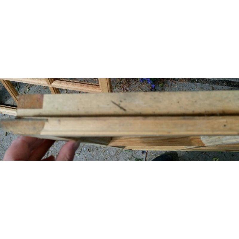 4 pine window frames
