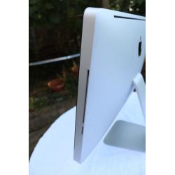 Apple iMac 21.5 Core i3, 8GB RAM, 1000GB HDD, Condition 10/10