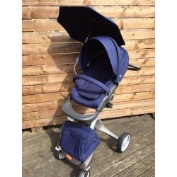 Hardly Used Stokke Xplory V4 with carrycot, car seat adaptors, parasol and cup holder