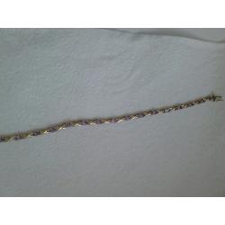GORGEOUS 9CT GOLD BRACELET***** CHRISTMAS IS COMING