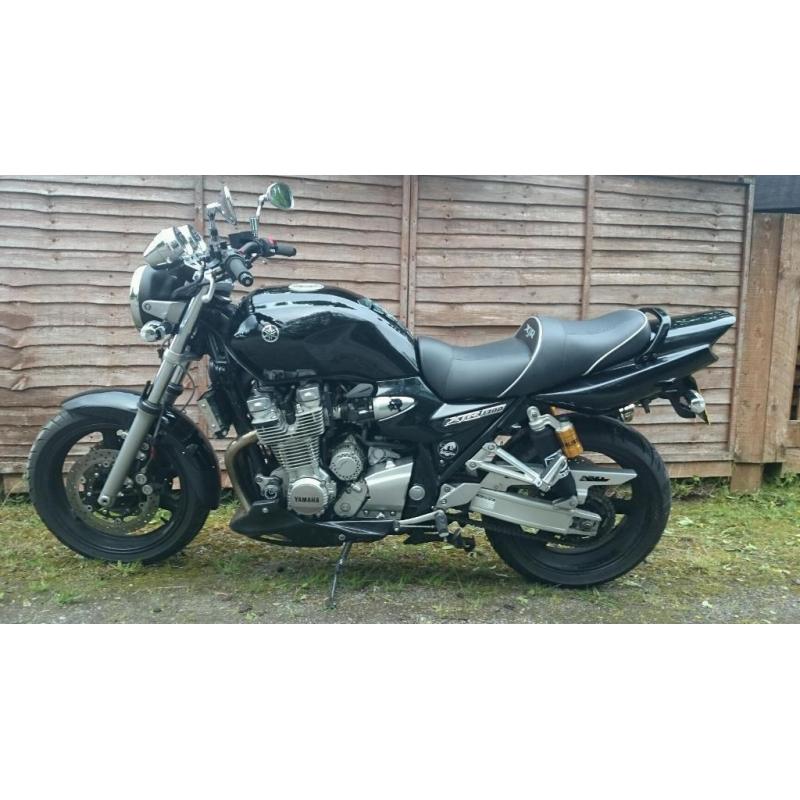 Yamaha xjr1300