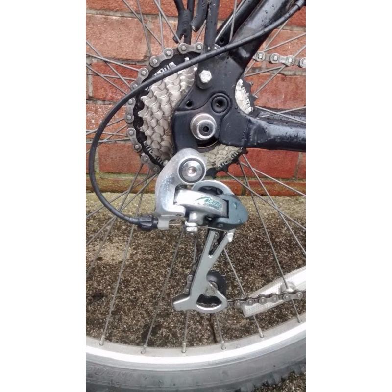 Edinburgh Coop – Cuillin 300 Bike