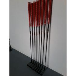 Taylormade Burner 2.0 Irons RH.
