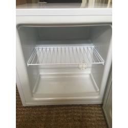 Mini freezer