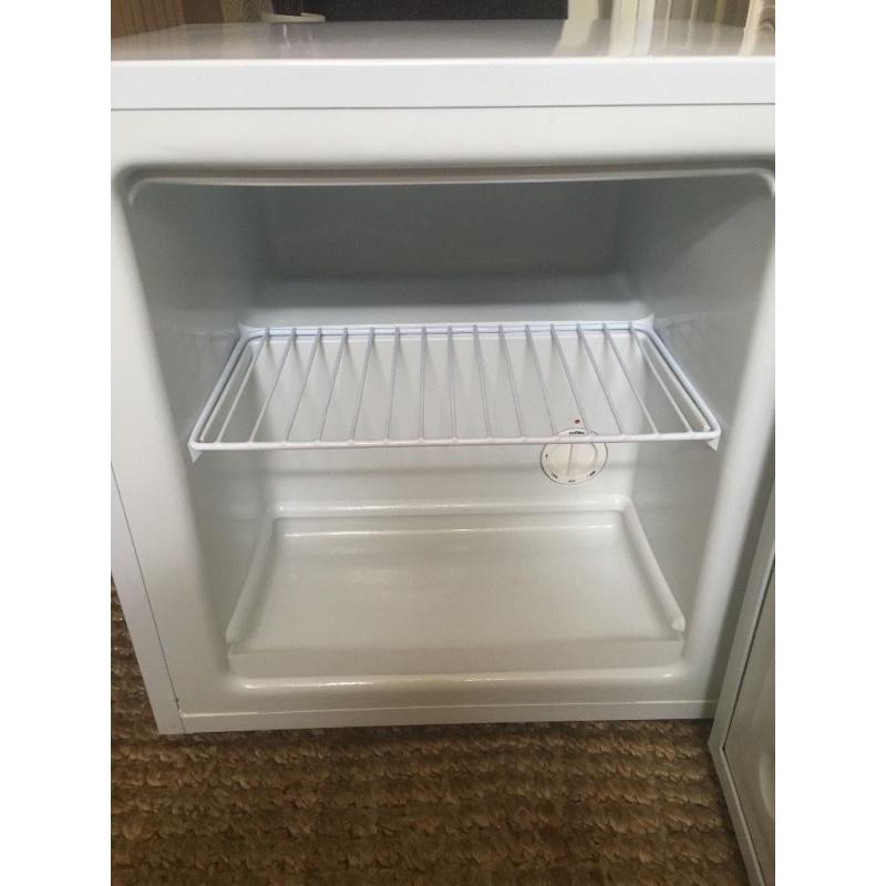Mini freezer